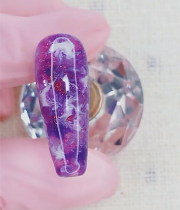 The Secret Nail Hack: How to Create Stunning 3-Color Marble Nails Using Plastic Wrap