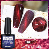 10ml Classic Red & Green Color Cat Eye Gel Polish Magnetic Nail Polish