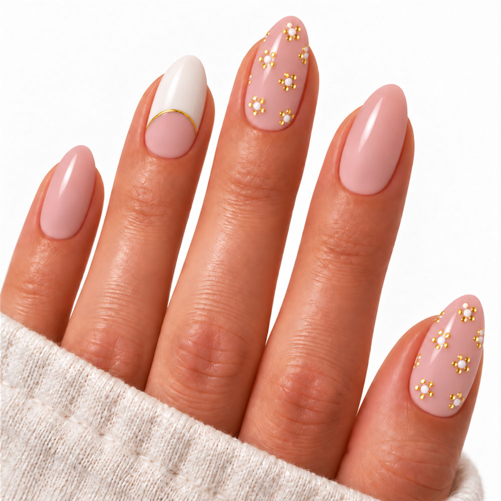 Golden Petal UV-Free Gel Nail Strips – 16 Strips